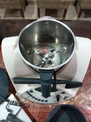 Thermomix TM 31 con accesorios