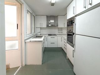 Piso en alquiler en Ensanche - Diputación en Alicante