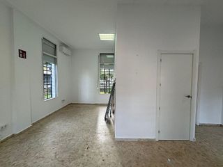 Local comercial en venta en Oeste en Jerez de la Frontera