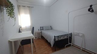 Piso en alquiler en La Malva-rosa en Valencia