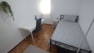 Piso en alquiler en La Malva-rosa en Valencia