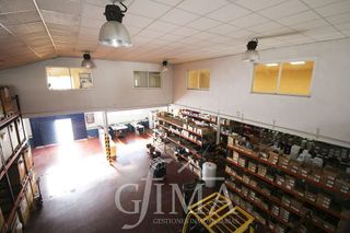 Nave industrial en alquiler en Tomelloso
