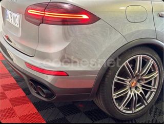 Porsche Cayenne 2016