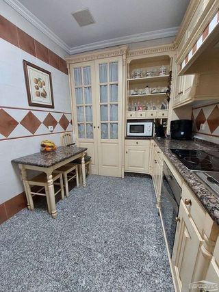 Casa adosada en venta en Lucena