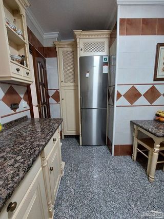 Casa adosada en venta en Lucena