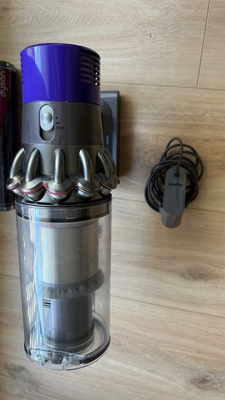 Aspirapolvere Dyson Cyclone V10