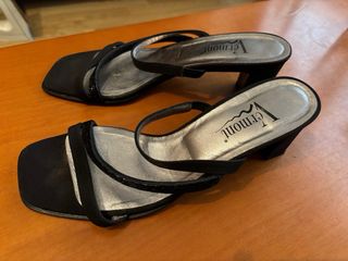 Sandalias Vermont tacón negro y plata