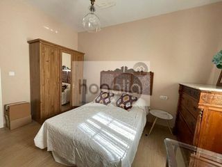 Piso en alquiler en Pedro Salvador - Las Palmeritas en Sevilla