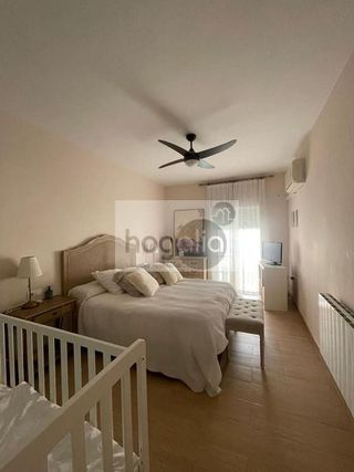 Piso en alquiler en Pedro Salvador - Las Palmeritas en Sevilla