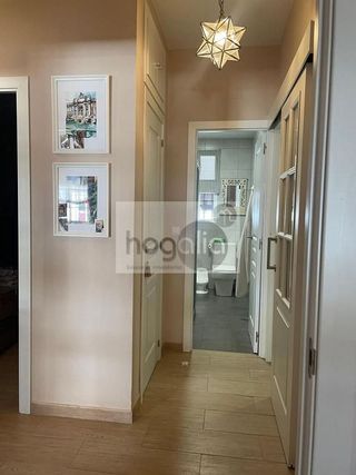 Piso en alquiler en Pedro Salvador - Las Palmeritas en Sevilla