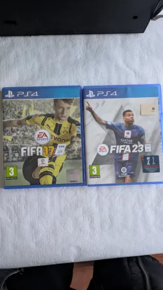 PS4 512GB Nera + 2 giochi