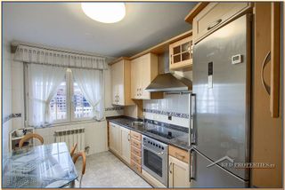 Piso en alquiler en Las Eras de Renueva en León