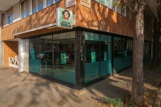 Local comercial en alquiler en Eixample Nord – La Devesa en Girona
