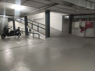 Garaje en venta en Sant Just Desvern