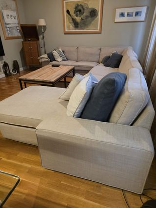Divano modulare Ikea con chaise longue ad angolo