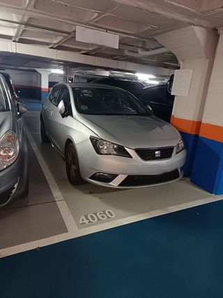 Garaje en alquiler en Centro en Valladolid