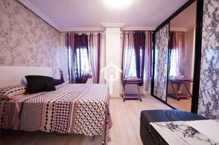 Piso en venta en Juan XXIII en Alicante