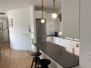 Piso en alquiler en Parque Victoria Eugenia en Málaga