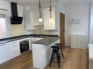 Piso en alquiler en Parque Victoria Eugenia en Málaga