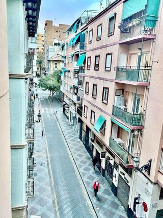 Piso en venta en Centro en Alicante