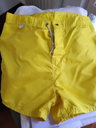 Costume da bagno Sundek giallo