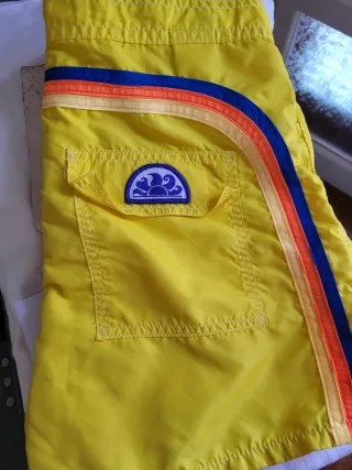 Costume da bagno Sundek giallo