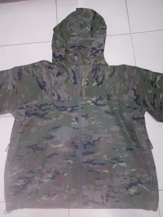 CHAQUETA IMPERMEABLE CARINTHIA GTX BOSCOSO PIXELAD