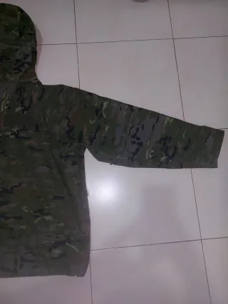 CHAQUETA IMPERMEABLE CARINTHIA GTX BOSCOSO PIXELAD