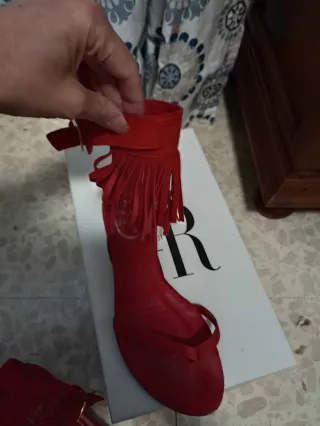 Sandalias Zara Rojas Talla 37