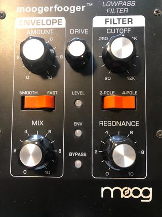 Moog Moogerfooger MF-101 Filtro Paso Bajo de segunda mano por 600