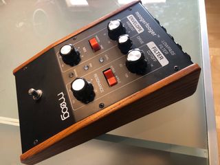 Moog Moogerfooger MF-101 Filtro Paso Bajo