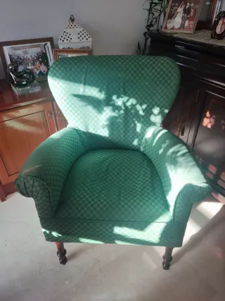 Butaca verde de tela