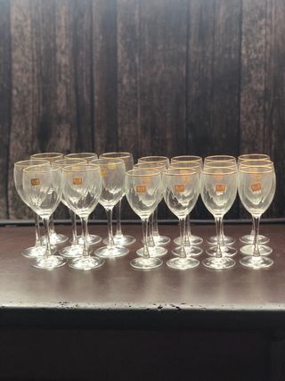 8 calici acqua e 12 vino bordo oro