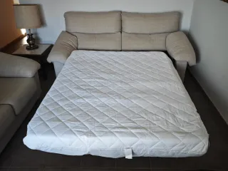 Divano letto 3 posti + divano 2 posti beige