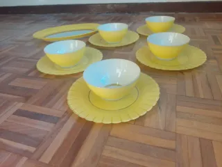 Piatti da dessert, ciotole e vassoio vintage