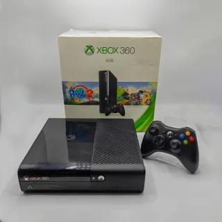 Xbox 360 E Slim 4GB con Scatola e Accessori
