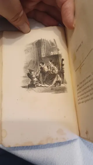 Antichi Racconti Casalinghi e Memorie di Polichinelle