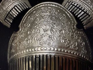 Juego de peinetas en plata para niña