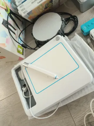 Nintendo Wii Completa + 7 Juegos y accesorios