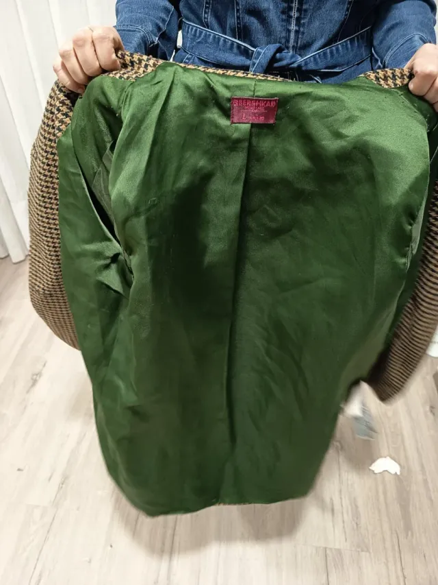 Abrigo cuadros Bershka Talla M