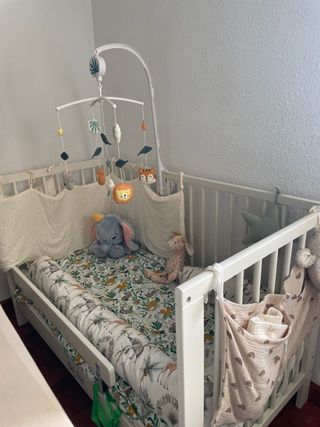 Cuna IKEA con colchón