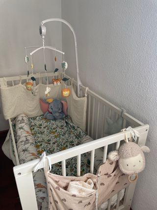 Cuna IKEA con colchón