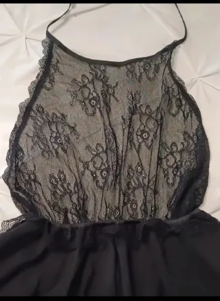 Camisón de encaje negro talla L