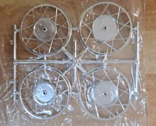 Moto Guzzi 500 V8 Protar 1:9