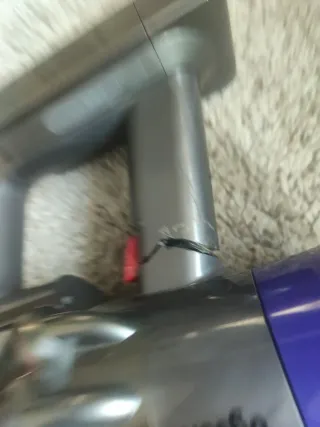 Aspirapolvere Dyson V10