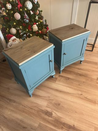 Comodini restaurati su commissione