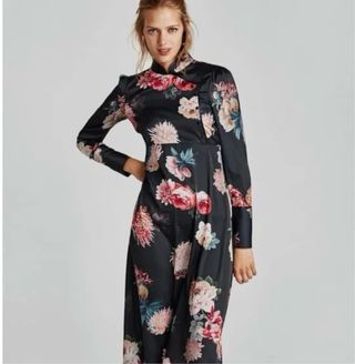 Vestido floral estilo chino Zara Talla M