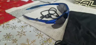 Gafas de sol deportivas azules
