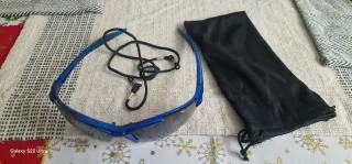 Gafas de sol deportivas azules