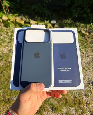 Funda iPhone 17 Pro Max Silicona Azul Medianoche